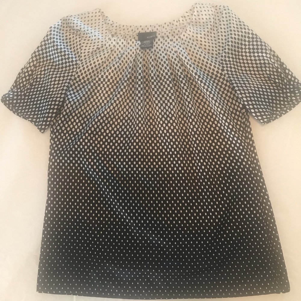 Black and white blouse